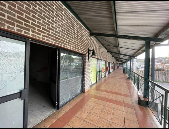 250M² RETAIL TO LET IN KYALAMI